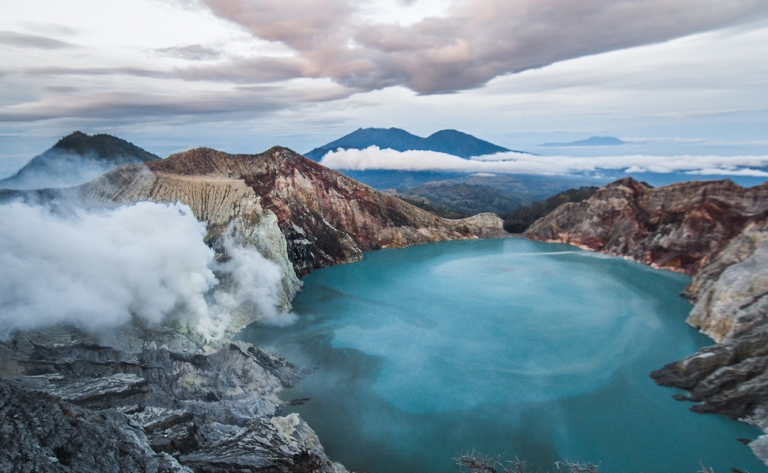Ascension du Kawah Ijen et arrivée à Bali